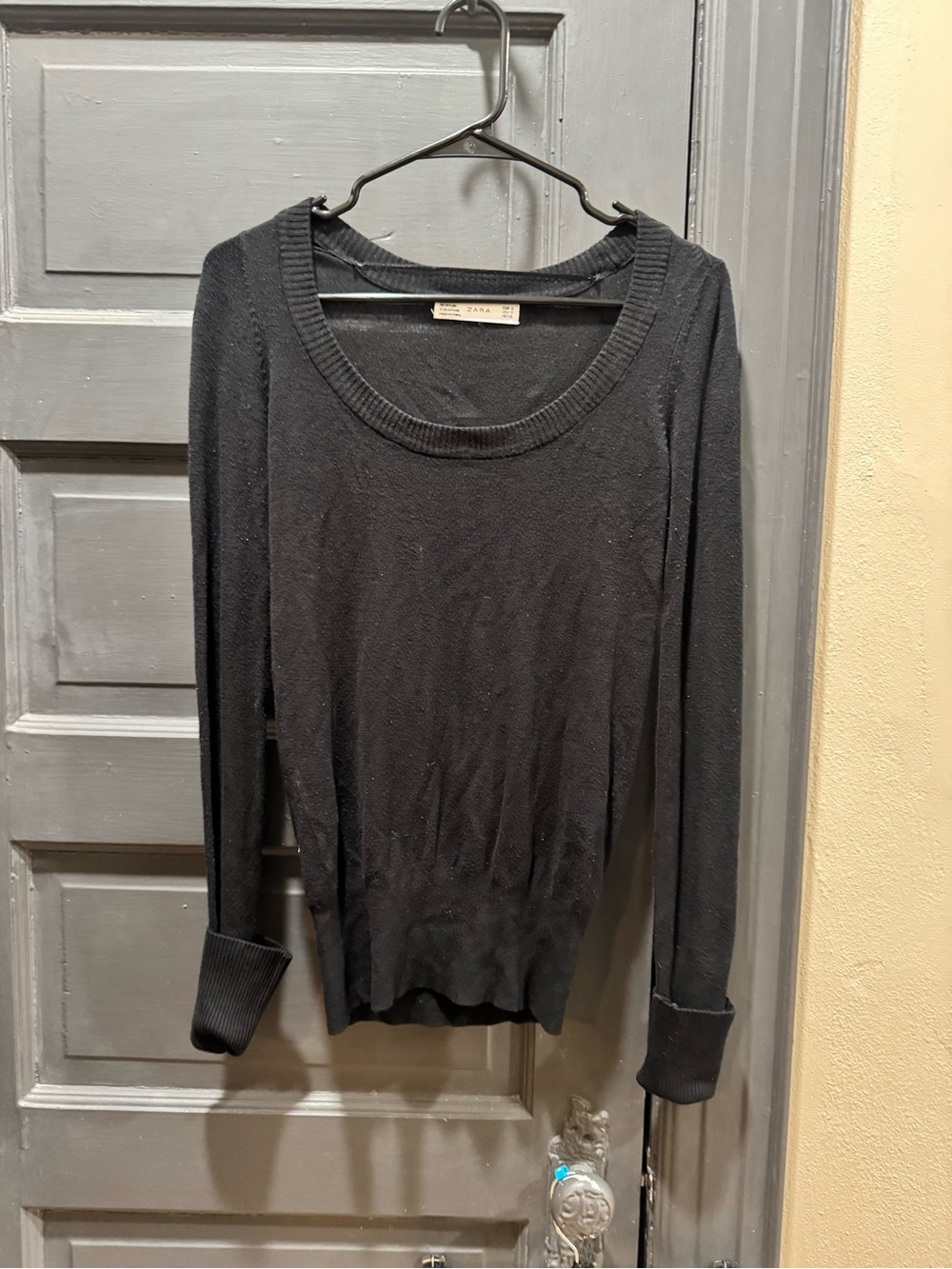 Zara Black Long-Sleeve Scoop Neck Lightweight Knit Top Ladies S